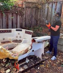 Best Garage Cleanout  in Longview, WA